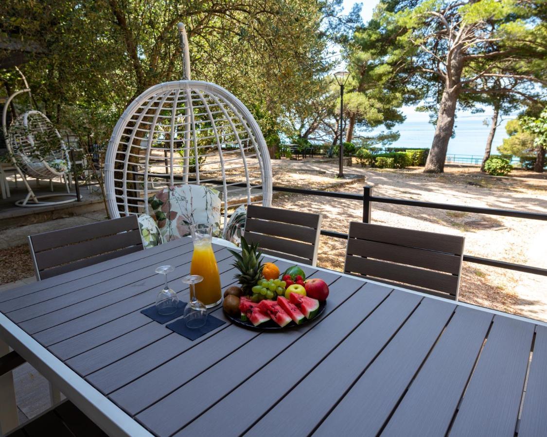 Family Resort Urania Baška Voda Kültér fotó